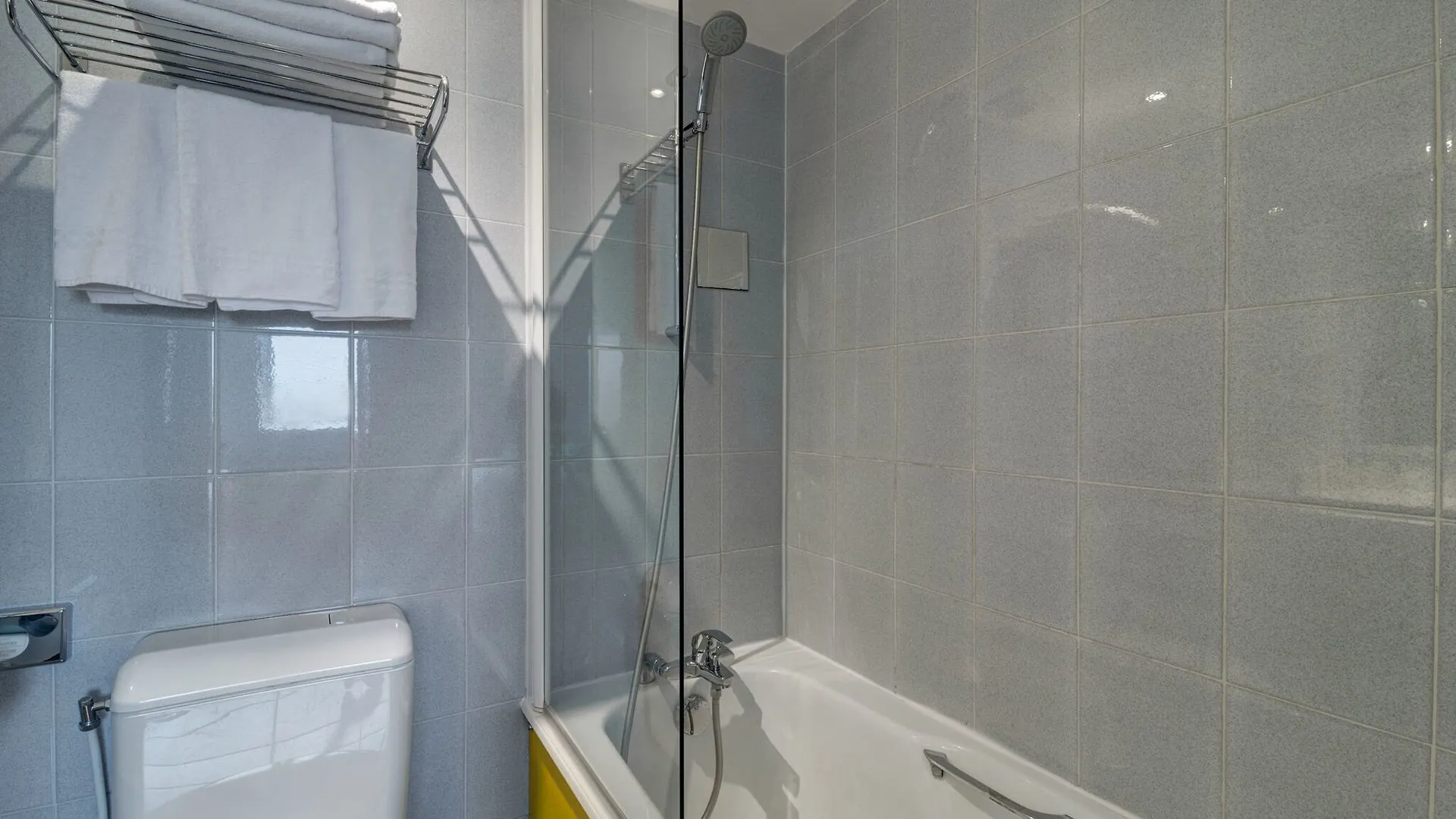 Otel Acadia - Astotel 3*